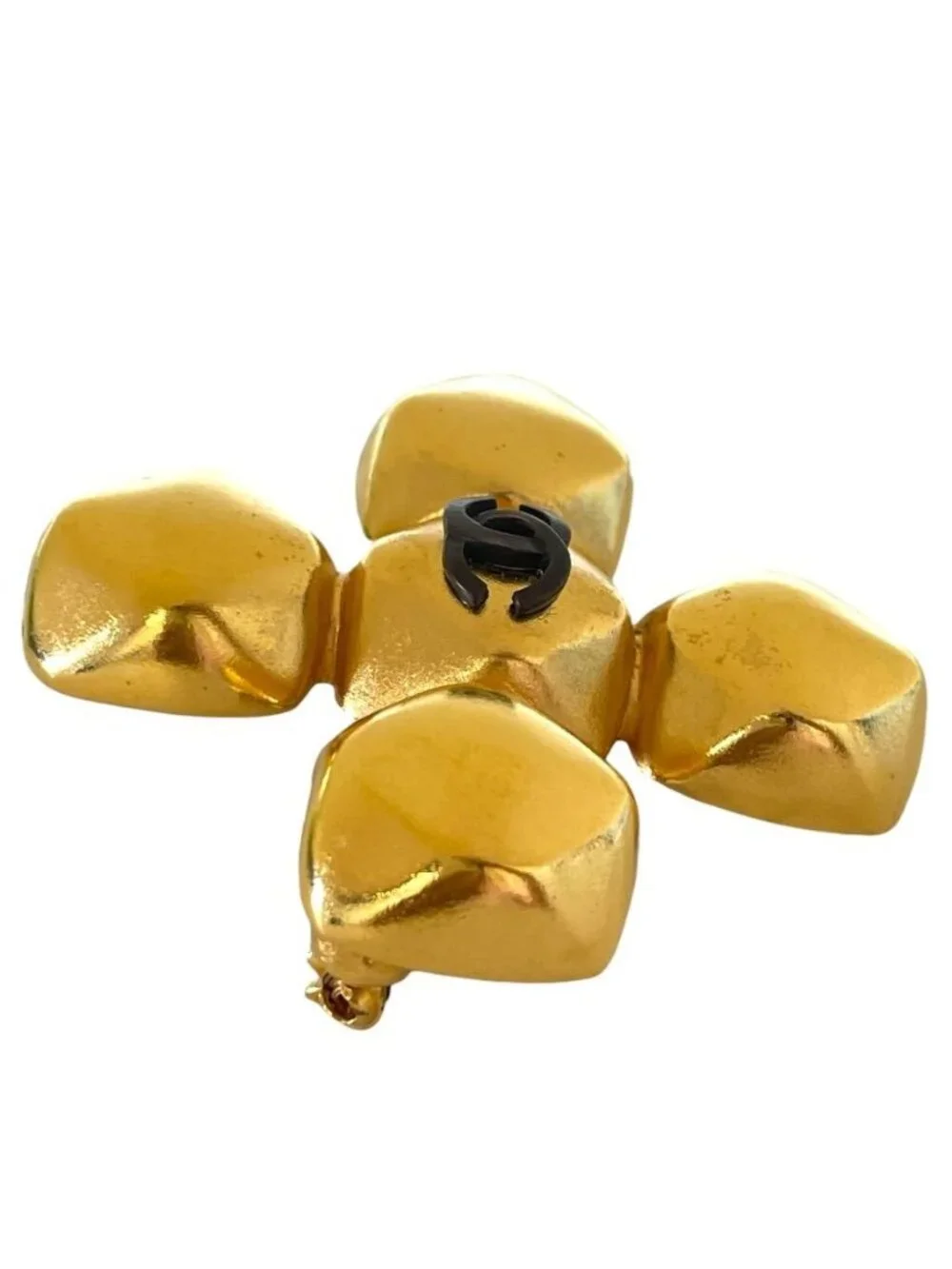 Chanel Vintage Brooch 98 Metal Gold